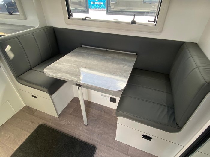 2025 JB Caravans 16' Gator Off Road Hybrid