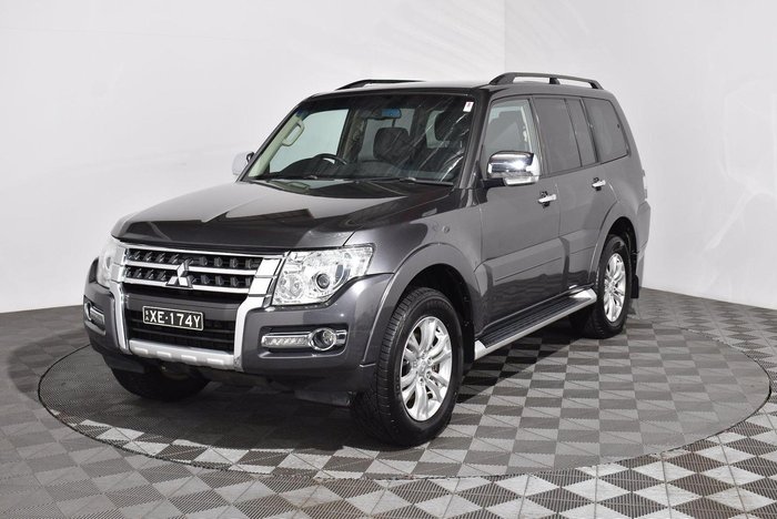 2017 Mitsubishi Pajero GLX