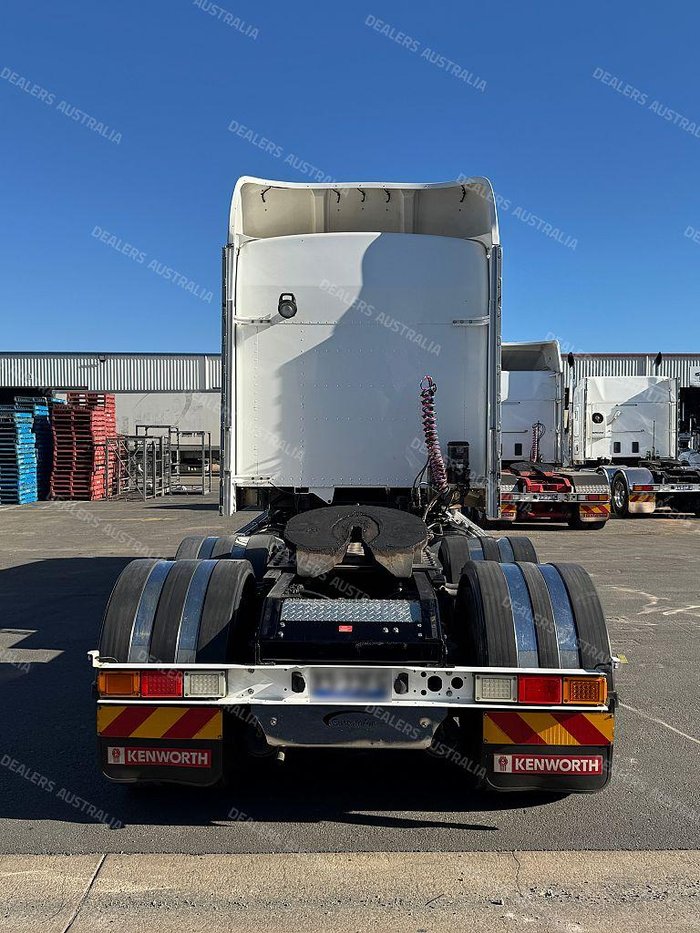 2015 Kenworth T909 Prime Mover