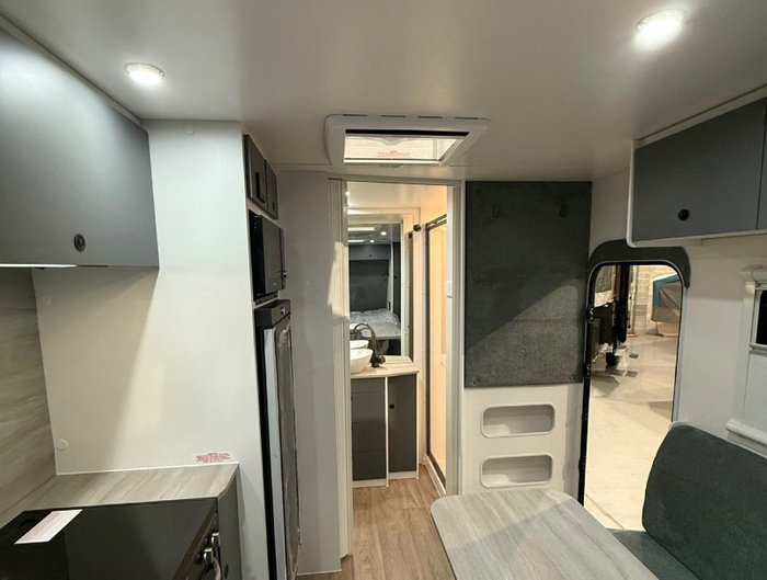 2025 JAYCO STARCRAFT 17.54-1.BP.SC-MY25 WHITE