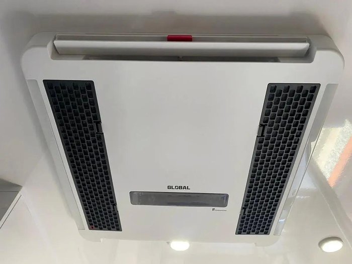 2025 Millard 2025 Millard Mflow X-Rider 14'9 Rear Door Cafe