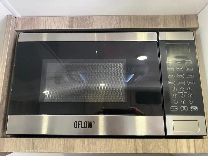 2025 Millard 2025 Millard Mflow X-Rider 14'9 Rear Door Cafe