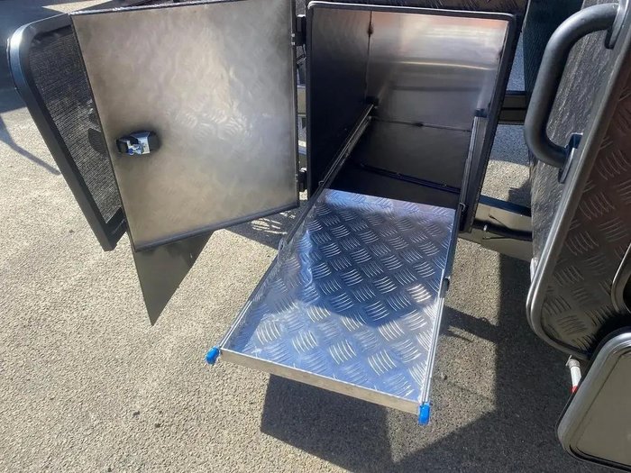 2025 Millard 2025 Millard Mflow X-Rider 14'9 Rear Door Cafe