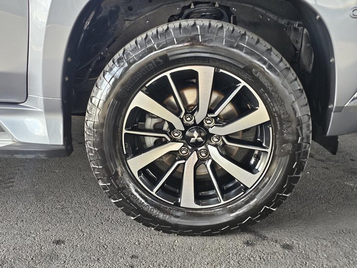 2016 Mitsubishi Pajero Sport Exceed