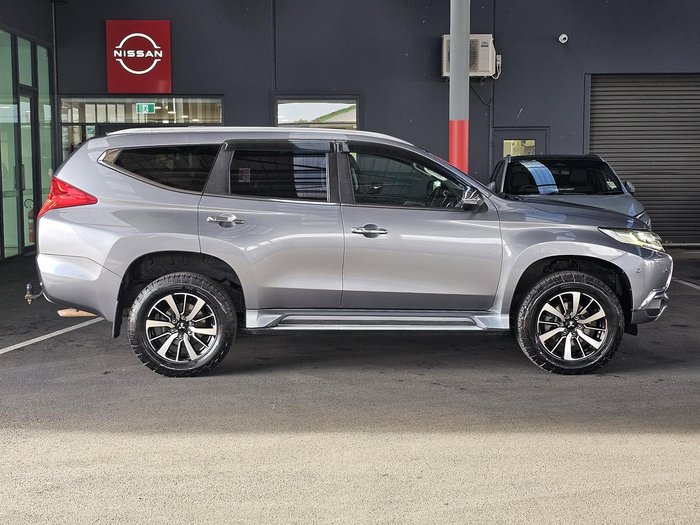 2016 Mitsubishi Pajero Sport Exceed