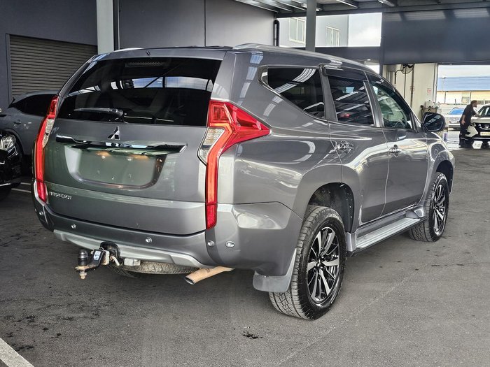 2016 Mitsubishi Pajero Sport Exceed