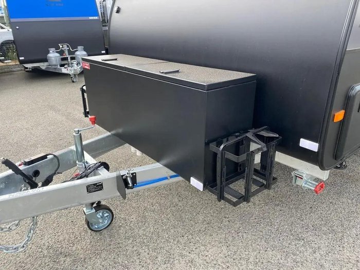 2025 New Age Caravans 2025 New Age Caravans Road Owl Adventurer