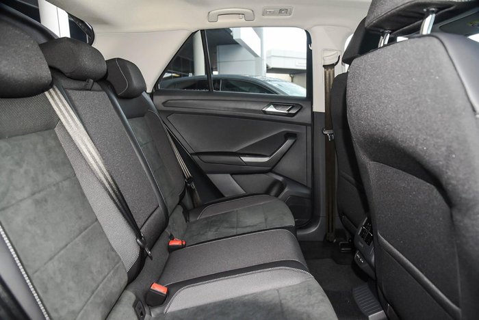 2025 Volkswagen T-Roc 110TSI Style