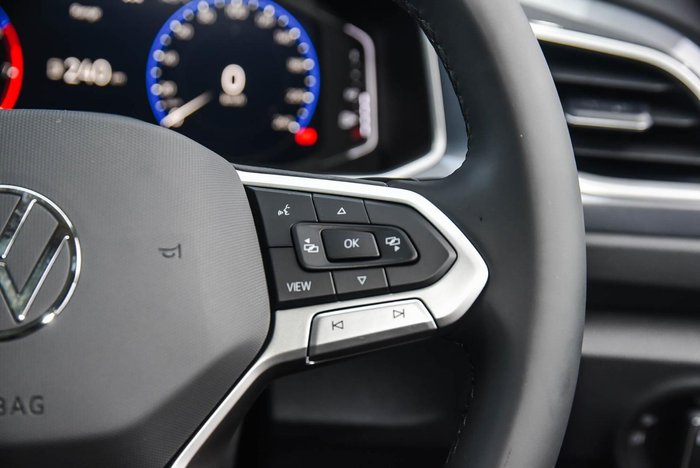 2025 Volkswagen T-Roc 110TSI Style