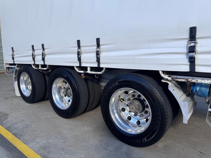 2016 Vawdrey St3 20 Pallet Drop Deck Mezzaine R/T