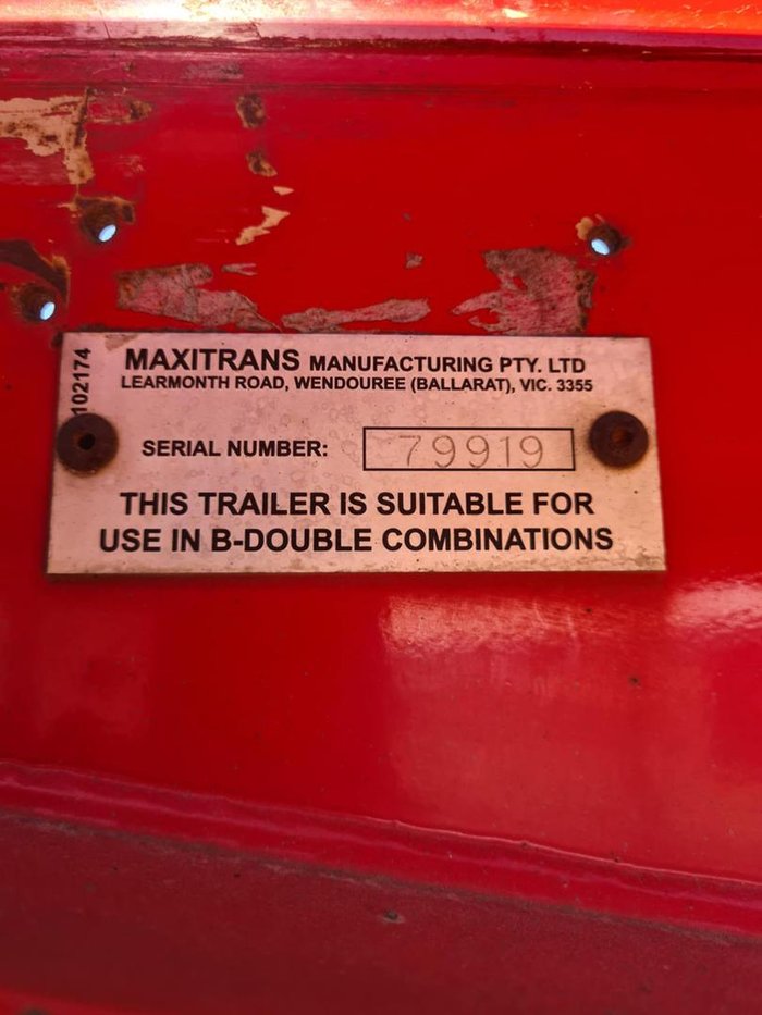 2010 Maxitrans Retractable Triaxle Skel Lead Trailer