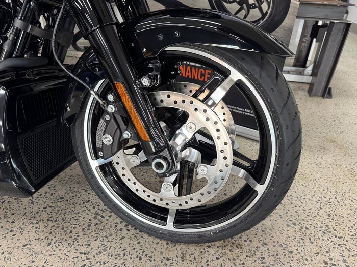 2025 Harley-Davidson Road Glide 117 (FLTRX) Touring Black