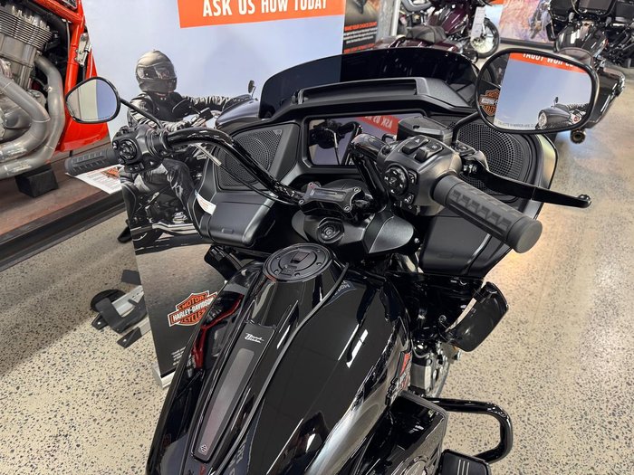 2025 Harley-Davidson Road Glide 117 (FLTRX) Touring Black