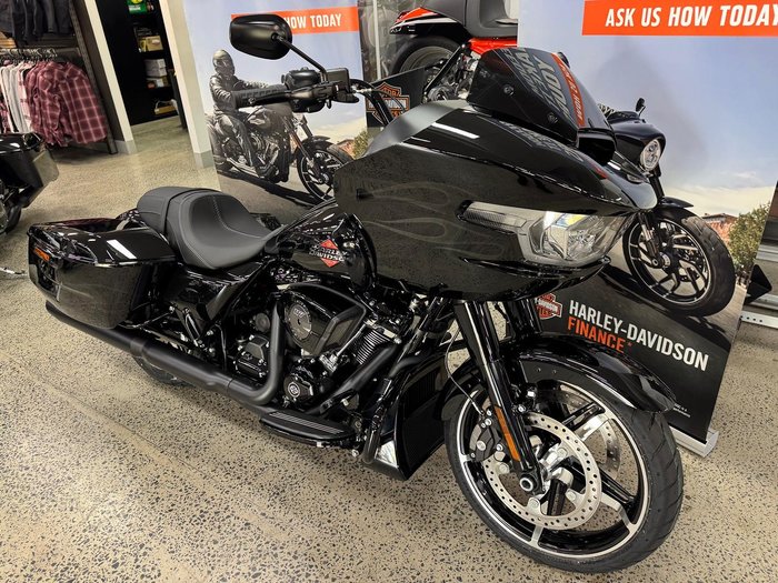 2025 Harley-Davidson Road Glide 117 (FLTRX) Touring Black