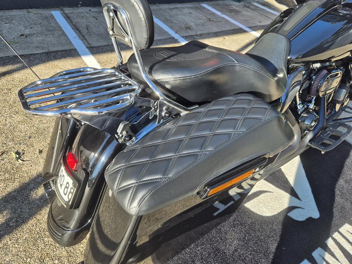 2021 Harley-Davidson Street Glide Special 114 (FLHXS) Touring Black