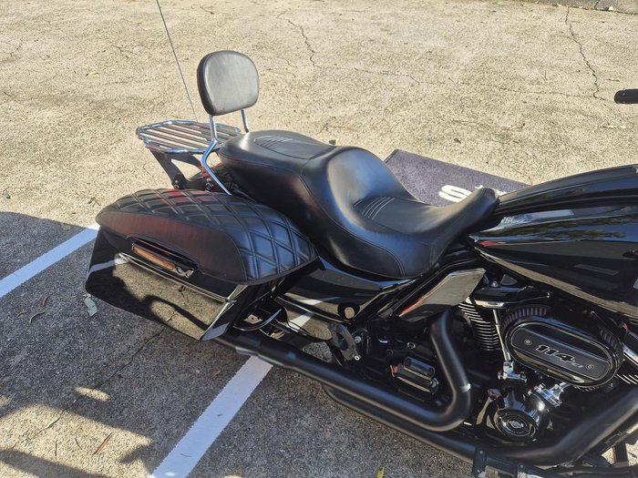 2021 Harley-Davidson Street Glide Special 114 (FLHXS) Touring Black