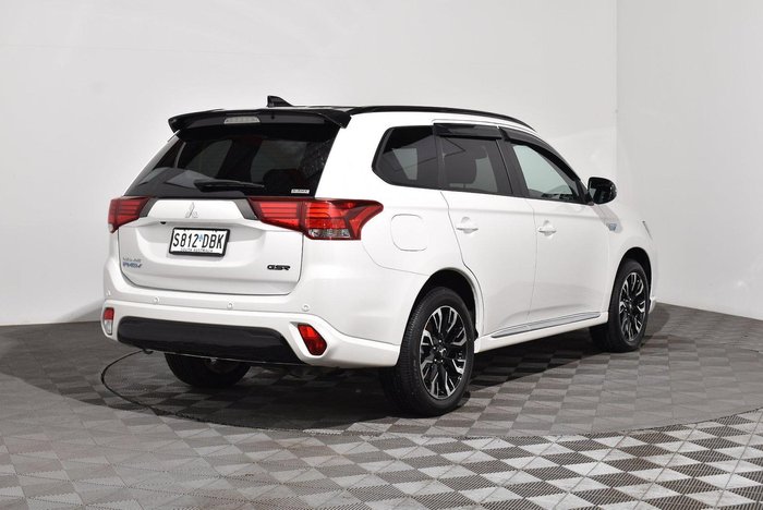 2021 Mitsubishi Outlander PHEV GSR