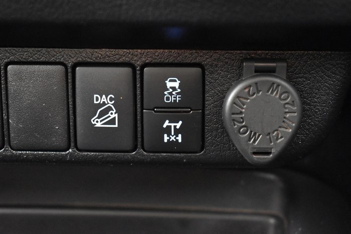 2021 Toyota Hilux SR GUN126R 4X4 Dual Range Glacier White
