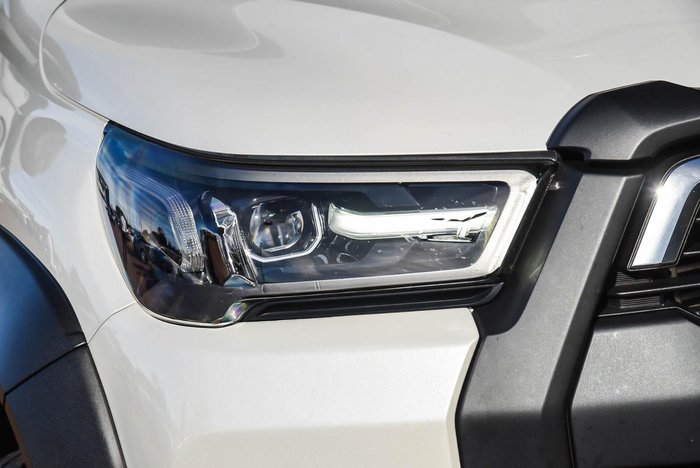 2024 Toyota Hilux Rogue 48V GUN126R 4X4 Dual Range White