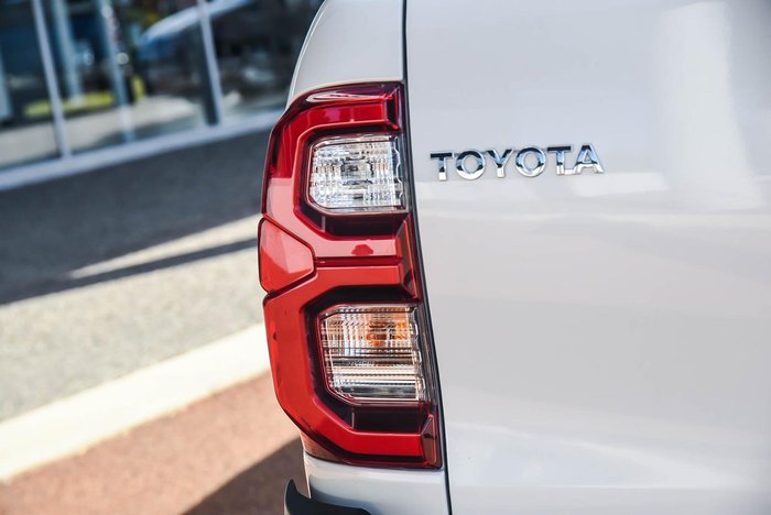 2024 Toyota Hilux Rogue 48V GUN126R 4X4 Dual Range White