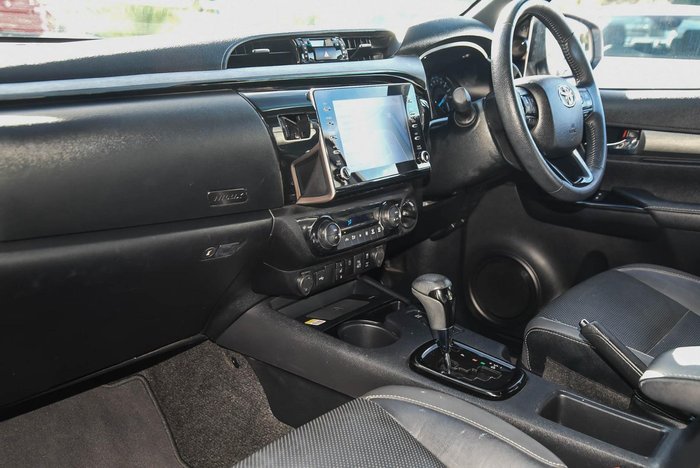 2024 Toyota Hilux Rogue 48V GUN126R 4X4 Dual Range White