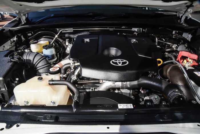 2024 Toyota Hilux Rogue 48V GUN126R 4X4 Dual Range White