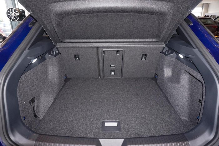 2024 Volkswagen ID.4 Pro