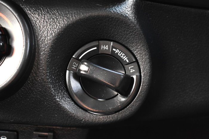 2021 Toyota Hilux SR GUN126R 4X4 Dual Range Glacier White