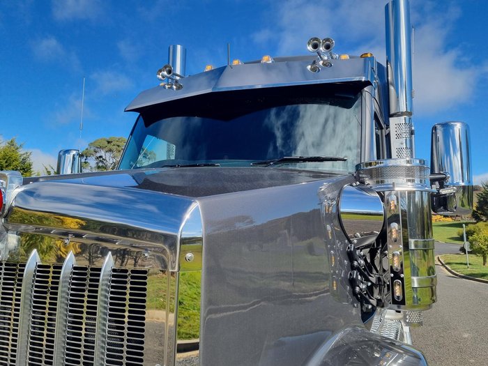 2024 Kenworth T610sar SAR