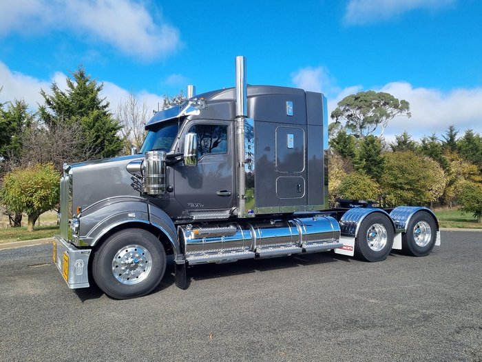 2024 Kenworth T610sar SAR