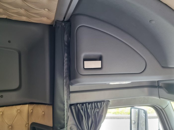 2024 Kenworth T610sar SAR