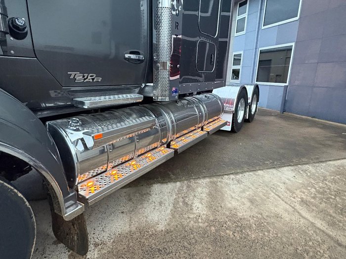 2024 Kenworth T610sar SAR