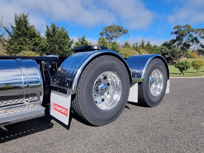 2024 Kenworth T610sar SAR