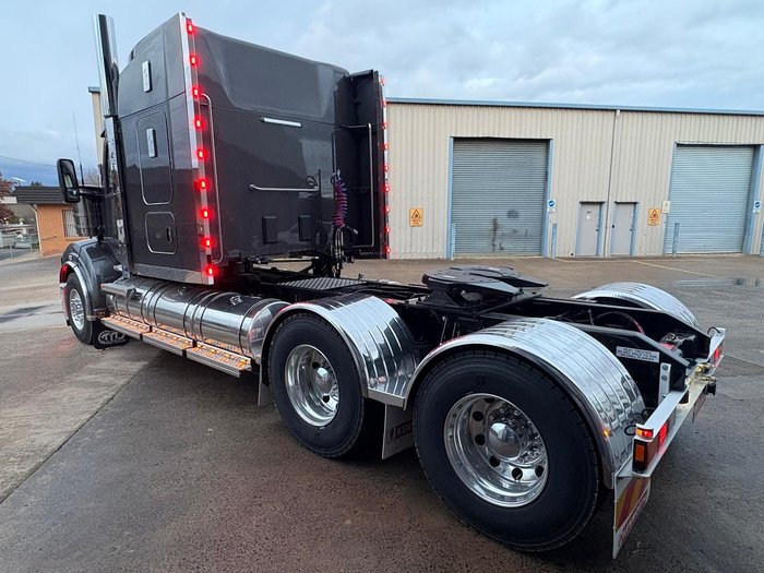 2024 Kenworth T610sar SAR