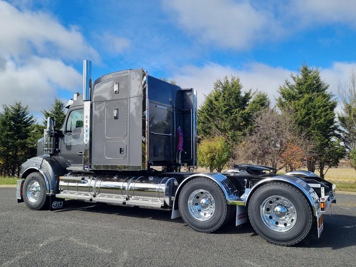 2024 Kenworth T610sar SAR