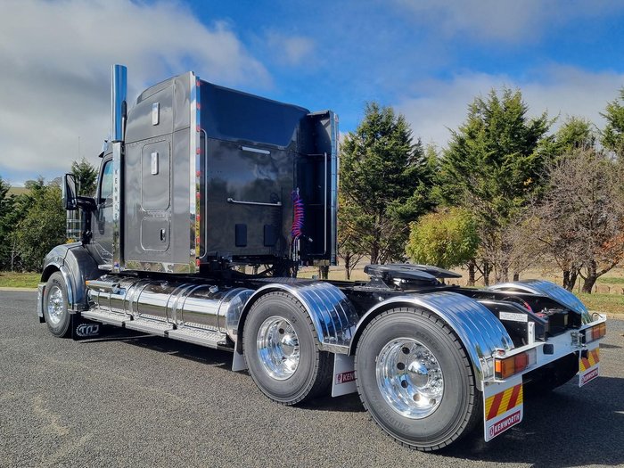 2024 Kenworth T610sar SAR