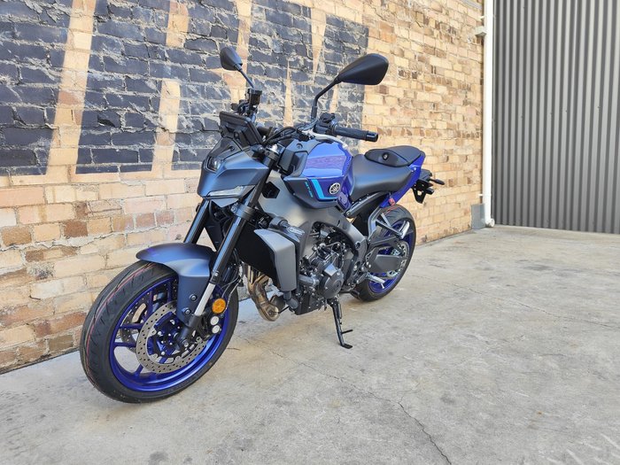 2024 YAMAHA MT-09A ROAD BLUE