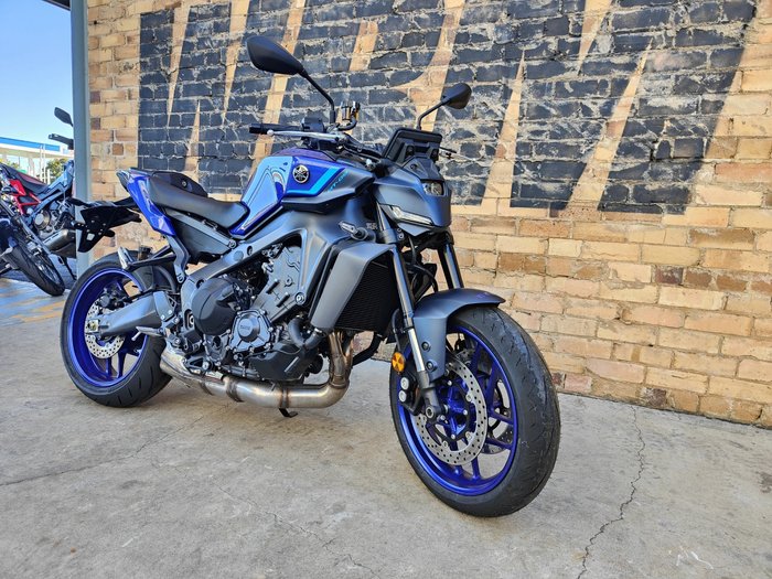 2024 YAMAHA MT-09A ROAD BLUE