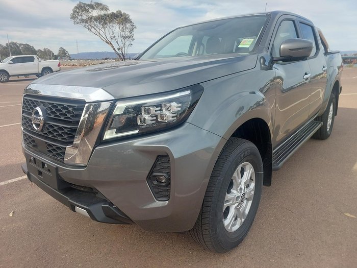 2024 Nissan Navara ST