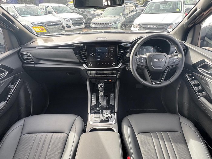 2025 Isuzu MU-X LS-T