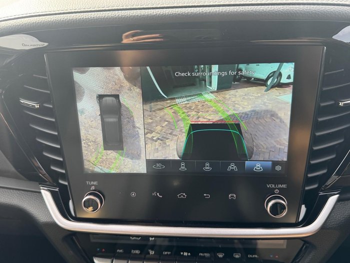 2025 Isuzu MU-X LS-T