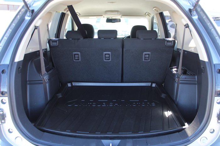 2015 Mitsubishi Outlander XLS