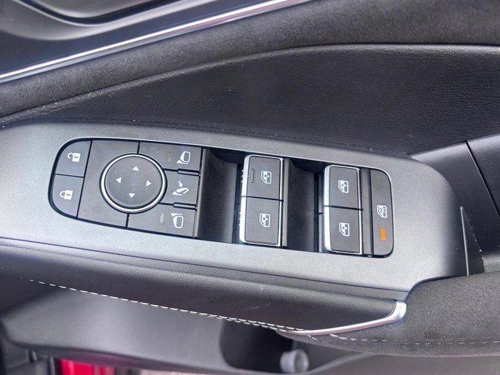 2024 Nissan QASHQAI N-DESIGN e-POWER J12 MY25 Fuji Sunset Red with Onyx Black Roof