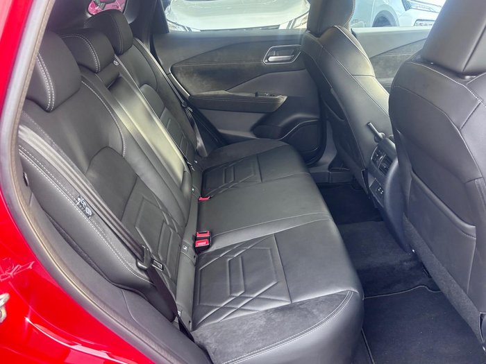 2024 Nissan QASHQAI N-DESIGN e-POWER J12 MY25 Fuji Sunset Red with Onyx Black Roof