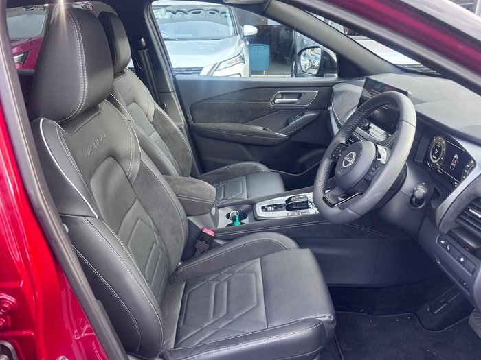 2024 Nissan QASHQAI N-DESIGN e-POWER J12 MY25 Fuji Sunset Red with Onyx Black Roof