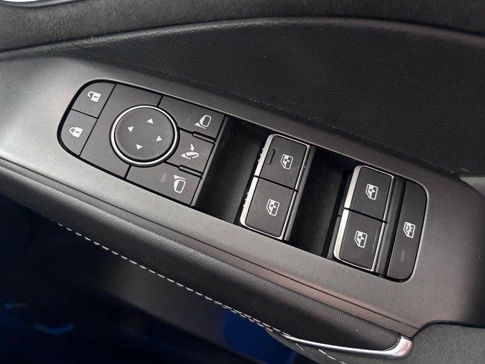 2025 Nissan QASHQAI N-DESIGN e-POWER J12 MY25 Fuji Sunset Red with Onyx Black Roof