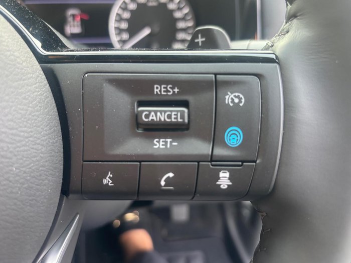 2024 Nissan Pathfinder Ti