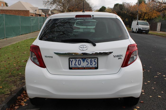 2012 Toyota Yaris YR NCP130R Glacier White