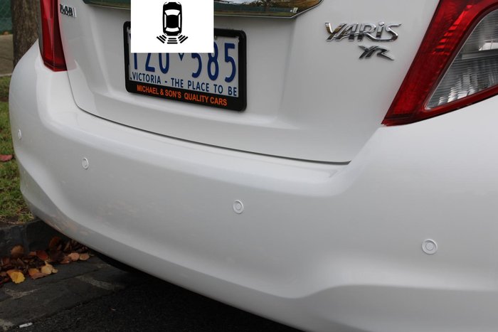2012 Toyota Yaris YR NCP130R Glacier White