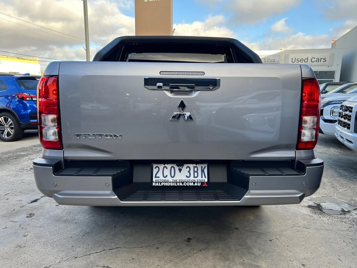 2025 Mitsubishi Triton GLX-R